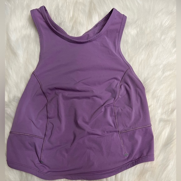 Lululemon Power Thru Tank Top
Wisteria Purple Size 4 - Picture 5 of 6